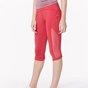 Lululemon Sun Runner Crop Legging Size 6 $88*
